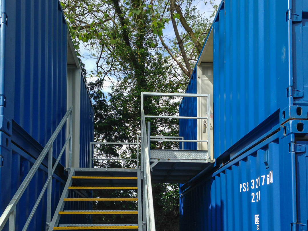 https://containersforsale.co.uk/wp-content/uploads/2020/01/Container-Conversions-Self-Storage_01.jpg